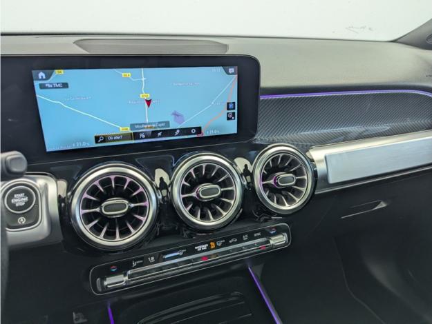 MERCEDES-BENZ GLB 200 d AMG Line  