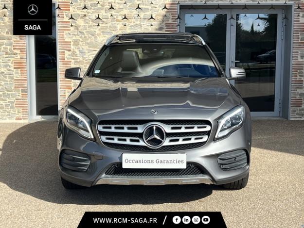 MERCEDES-BENZ GLA 200 Fascination  