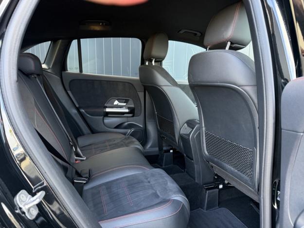 MERCEDES-BENZ GLA 200 d AMG Line  