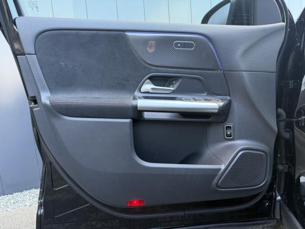MERCEDES-BENZ GLA 200 d AMG Line  