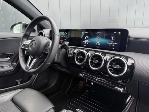 MERCEDES-BENZ Classe A 180 d Progressive Line  