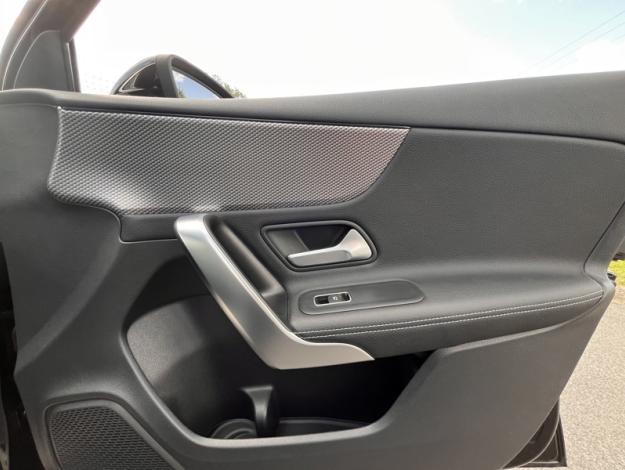 MERCEDES-BENZ Classe A 180 d Progressive Line  