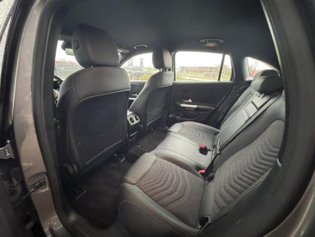 MERCEDES-BENZ EQA 250+ Progressive Line  PC AVT A REPEINDRE