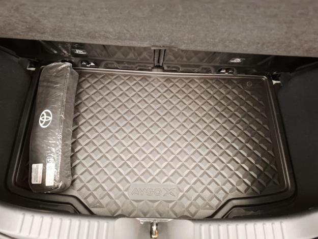 TOYOTA Aygo X 1.0 S-CVT 72 AIR COLLECTION  Radars AV/AR