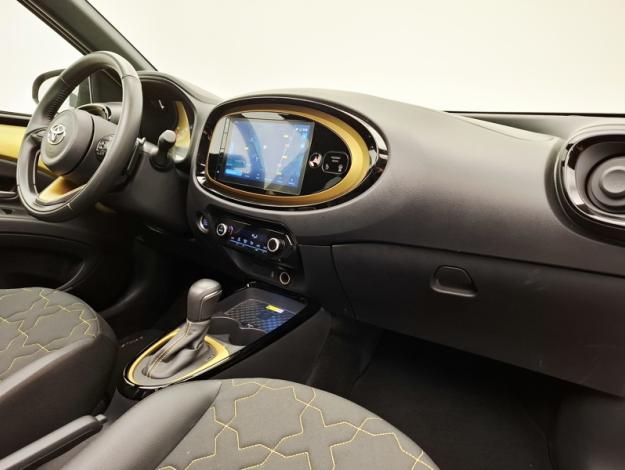 TOYOTA Aygo X 1.0 S-CVT 72 AIR COLLECTION  Radars AV/AR