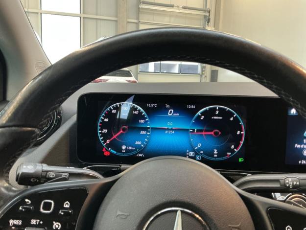 MERCEDES-BENZ B-Class B 180 d