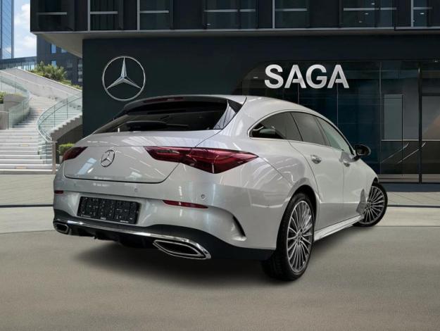 MERCEDES-BENZ CLA 180 d SB AMG Line Toit Pano  