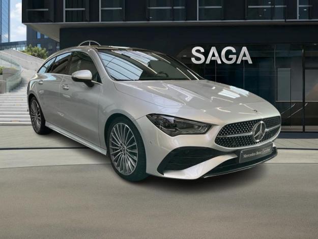 MERCEDES-BENZ CLA 180 d SB AMG Line Toit Pano  
