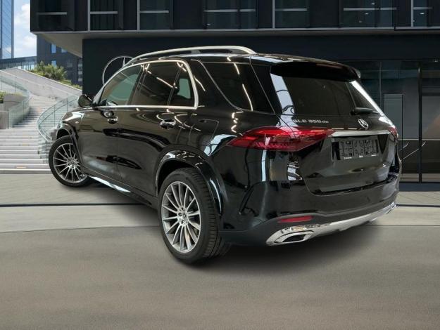 MERCEDES-BENZ GLE 350 de 4M AMG Airmatic Pano Burmester  