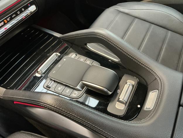 MERCEDES-BENZ GLE 350 de 4M AMG Airmatic Pano Burmester  