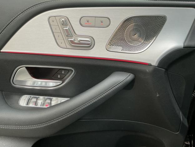 MERCEDES-BENZ GLE 350 de 4M AMG Airmatic Pano Burmester  