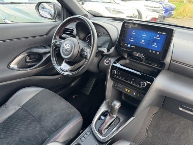 TOYOTA Yaris Cross 1.5 116H GR SPORT  