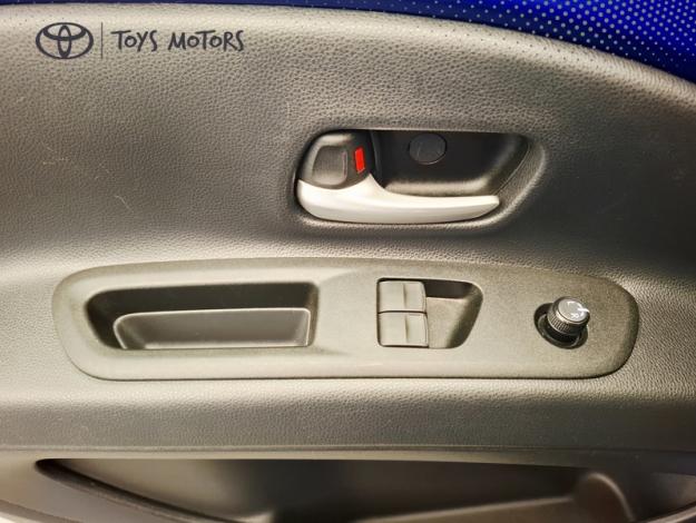 TOYOTA Aygo X 1.0 VVT-I 72 DYNAMIC  