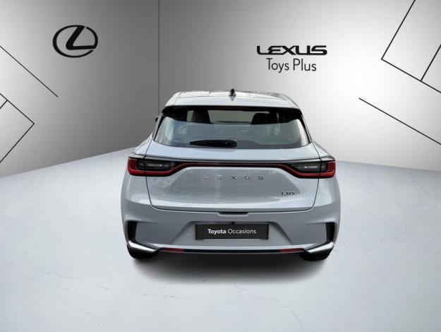 LEXUS LBX 1.5 136H 2WD ELEGANT PACK TECH MY26  LBX HYBRIDE 2WD ELEGANT PACK TECH MY26