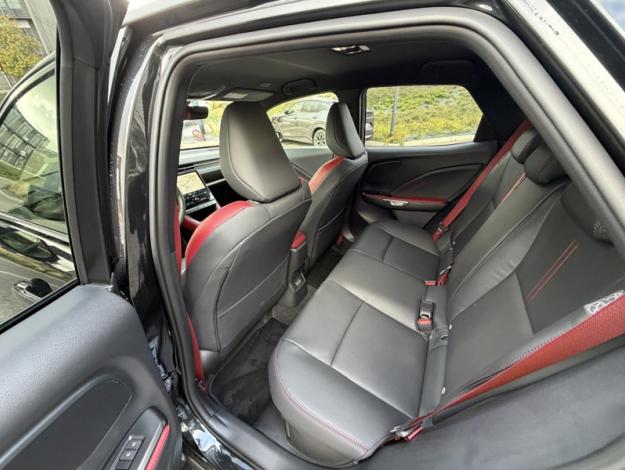 LEXUS LBX 1.5 136H 2WD Vibrant Edition  LBX HYBRIDE 2WD VIBRANT EDITION MONOTON MY26