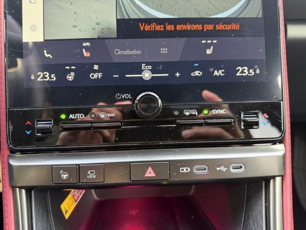 LEXUS LBX 1.5 136H 2WD Vibrant Edition  LBX HYBRIDE 2WD VIBRANT EDITION MONOTON MY26