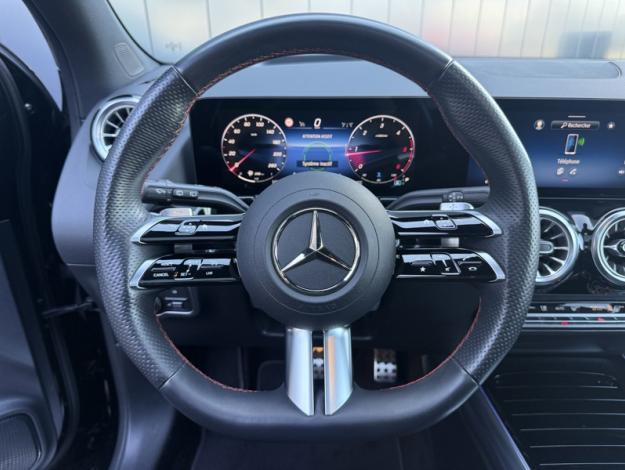 MERCEDES-BENZ GLA 200 d AMG Line  