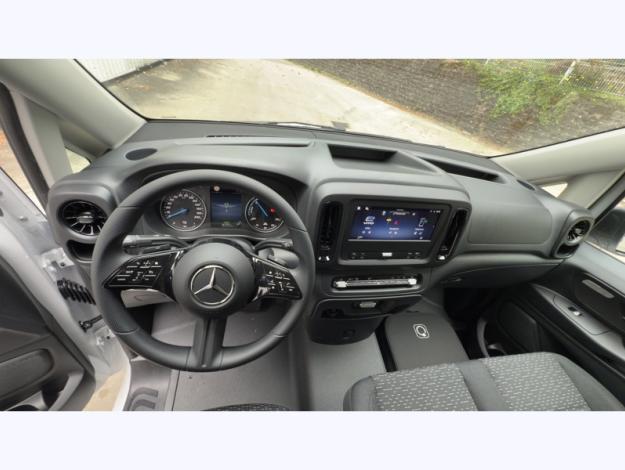 MERCEDES-BENZ Vito eVito Fourgon 60 kWh LG  eVito Fourgon 60 kWh LG