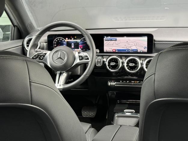 MERCEDES-BENZ Classe A 180 Progressive Line  
