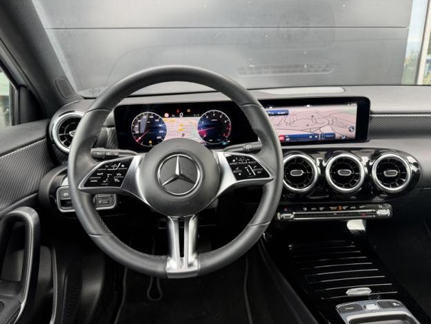 MERCEDES-BENZ Classe A 180 Progressive Line  
