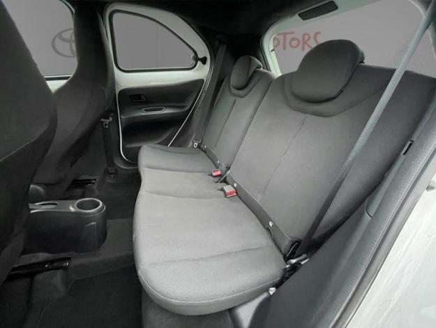 TOYOTA Aygo X Dynamic  1.0 72 ch 
