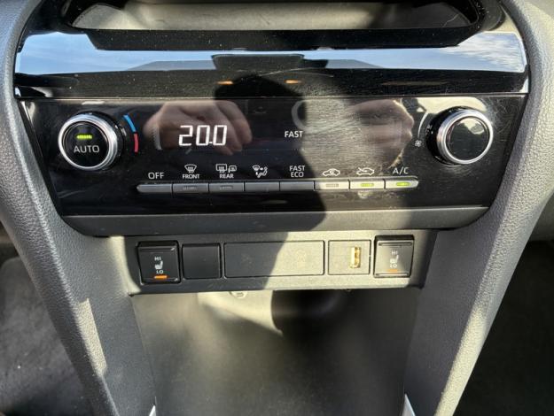 TOYOTA Yaris Cross 116h Design  