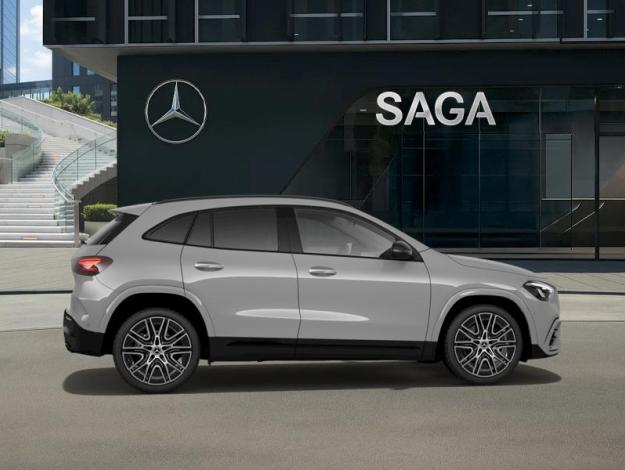 MERCEDES-BENZ GLA 180 "140 Years Edition"  GLA 180 Style Edition