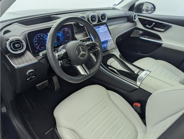 MERCEDES-BENZ GLC Coupé GLC 300 e Hybrid EQ 4MATIC Coupé AMG Line  GLC 300 e Hybrid EQ 4MATIC CoupÚ AMG Line