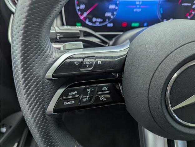 MERCEDES-BENZ GLC Coupé GLC 300 e Hybrid EQ 4MATIC Coupé AMG Line  GLC 300 e Hybrid EQ 4MATIC CoupÚ AMG Line