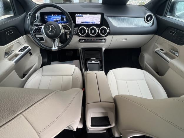 MERCEDES-BENZ GLA 200 d Progressive Line  