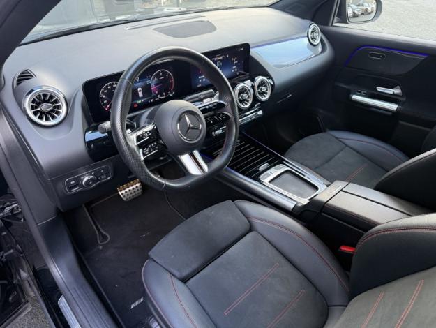 MERCEDES-BENZ GLA 200 d AMG Line  