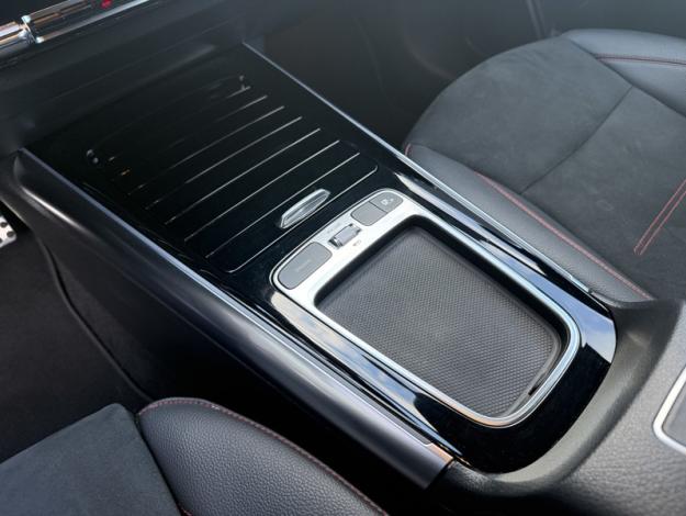 MERCEDES-BENZ GLA 200 d AMG Line  