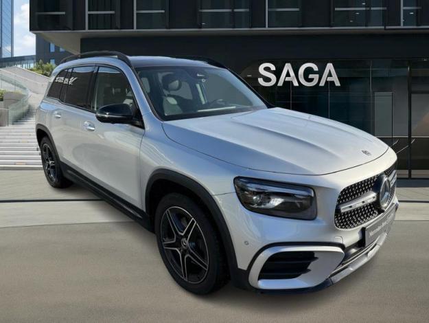 MERCEDES-BENZ GLB 200 d AMG Line 7 PLACES Pack night / Toit pano / Attelage 