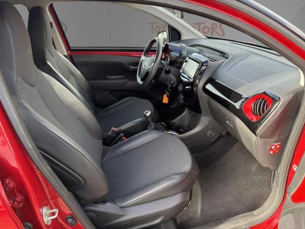 TOYOTA Aygo 1.0 VVT-I X-CLUSIV  