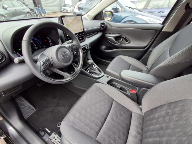 TOYOTA Yaris 1.5 HYBRID 116H DESIGN AUTO  YARIS HYBRIDE MC24 116H DESIGN .