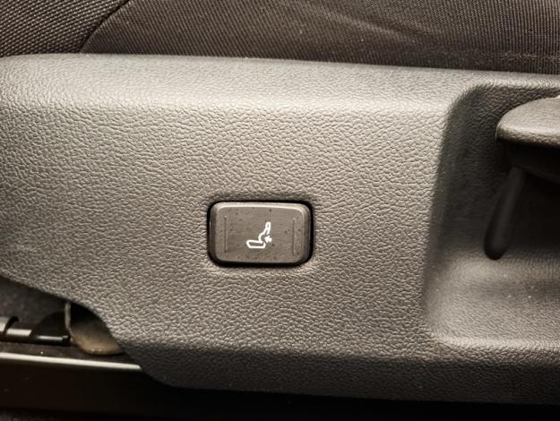TOYOTA Corolla Touring Sports 122h Dynamic Business   