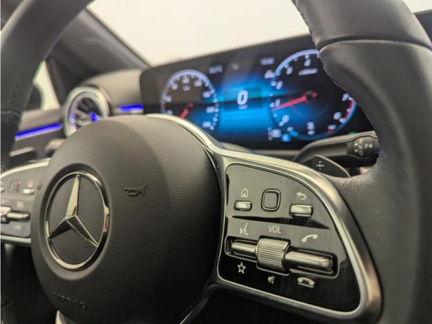 MERCEDES-BENZ Classe A 200 Progressive Line  
