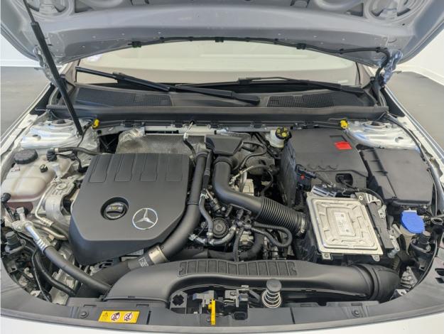 MERCEDES-BENZ Classe A 200 Progressive Line  