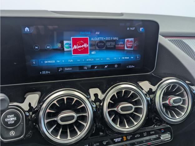 MERCEDES-BENZ Classe B 180 d AMG Line Edition  