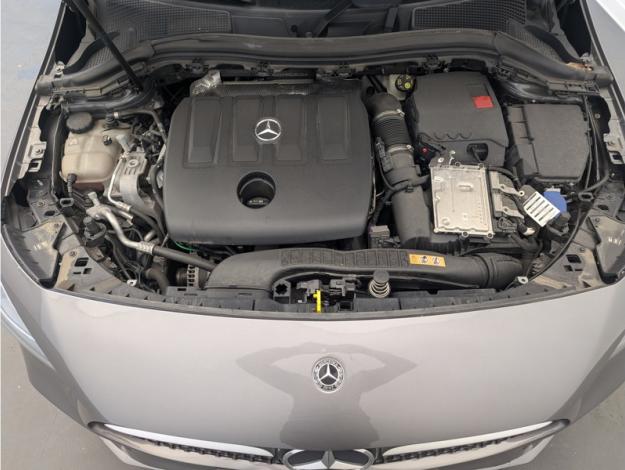 MERCEDES-BENZ Classe B 180 d AMG Line Edition  