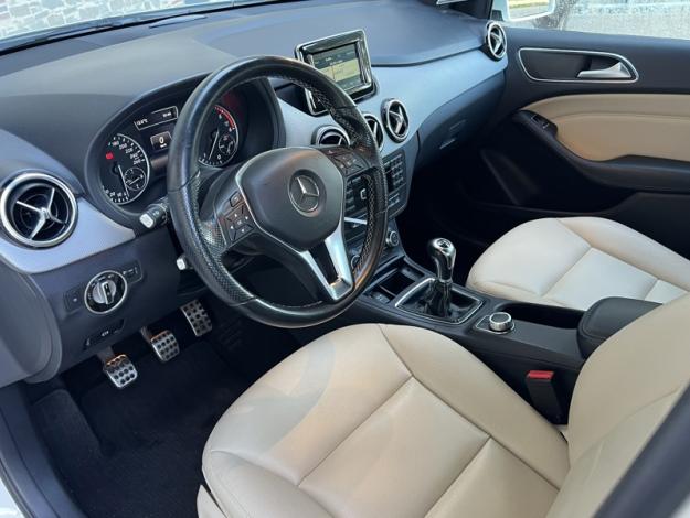 MERCEDES-BENZ Classe B B 180 d  