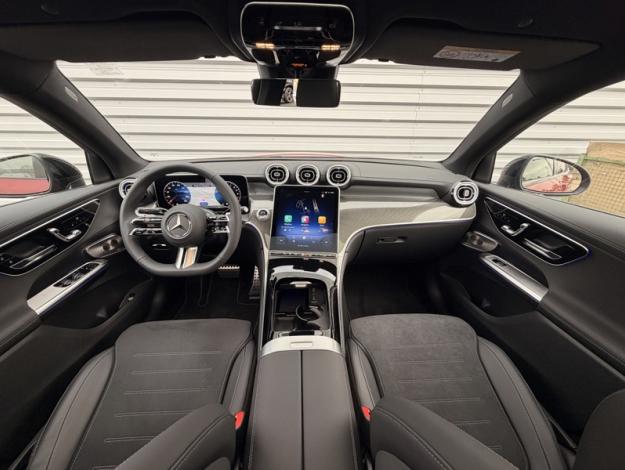 MERCEDES-BENZ GLC Coupé GLC 300 de Hybrid EQ 4MATIC Coupé AMG Line +  GLC 300 d e Hybrid EQ 4MATIC Coupé AMG Line +