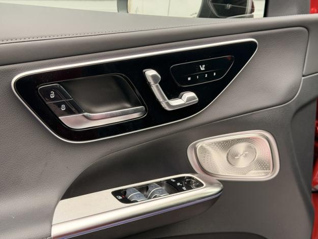 MERCEDES-BENZ GLC Coupé GLC 300 de Hybrid EQ 4MATIC Coupé AMG Line +  GLC 300 d e Hybrid EQ 4MATIC Coupé AMG Line +