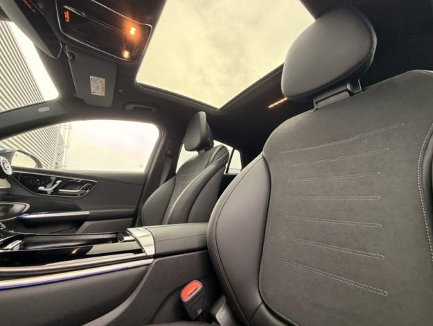 MERCEDES-BENZ GLC Coupé GLC 300 de Hybrid EQ 4MATIC Coupé AMG Line +  GLC 300 d e Hybrid EQ 4MATIC Coupé AMG Line +
