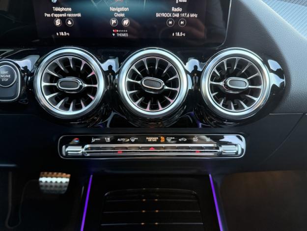 MERCEDES-BENZ GLA 250 e AMG Line  