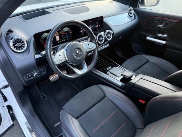 MERCEDES-BENZ GLA 250 e AMG Line  