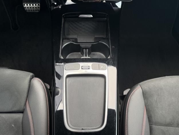 MERCEDES-BENZ Classe A 200 d AMG Line  