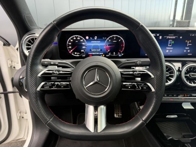 MERCEDES-BENZ Classe A 200 d AMG Line  