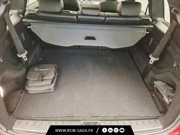 MERCEDES-BENZ GLB 200 d AMG Line  