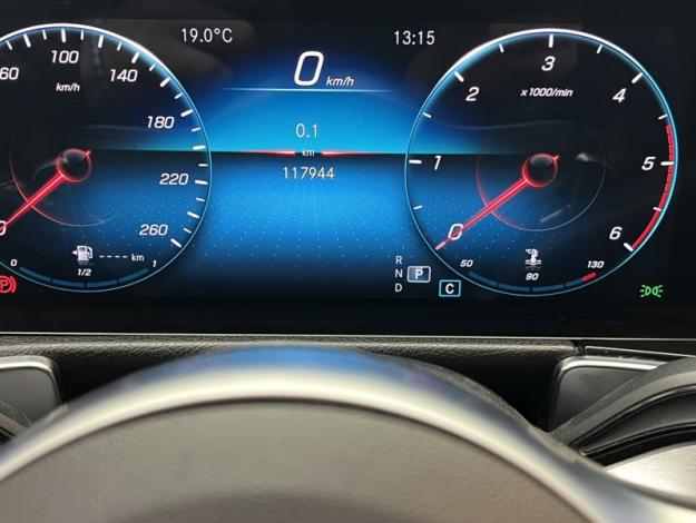 MERCEDES-BENZ GLB 220 d 4MATIC AMG Line  